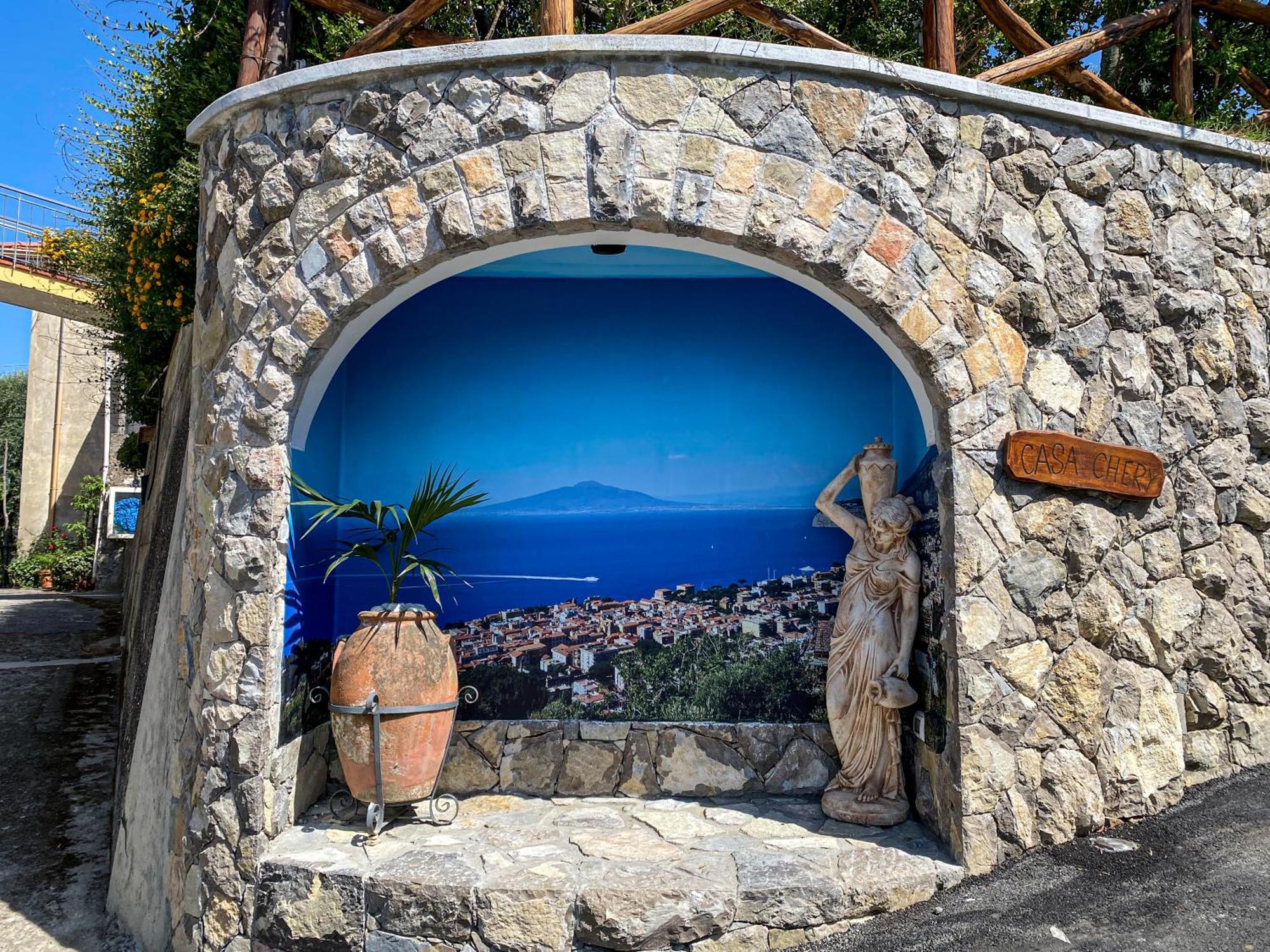 Casa Vacanze Chery Sorrento Luaran gambar