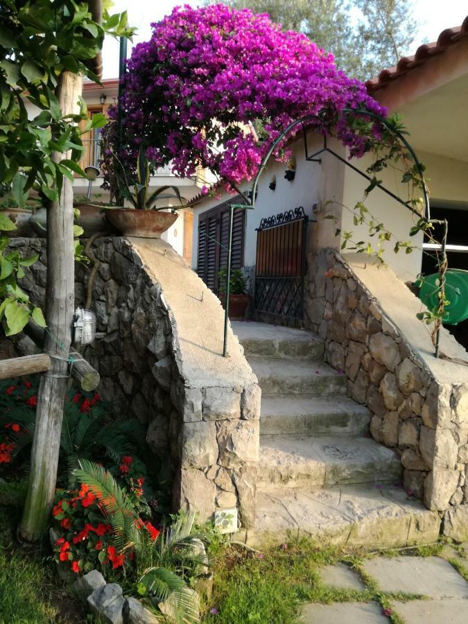 Casa Vacanze Chery Sorrento Luaran gambar