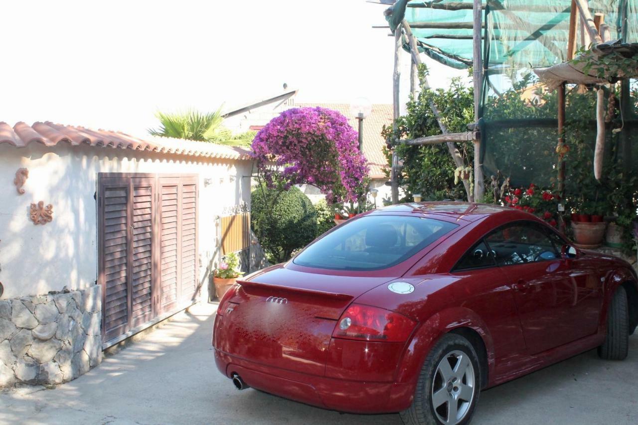 Casa Vacanze Chery Sorrento Luaran gambar